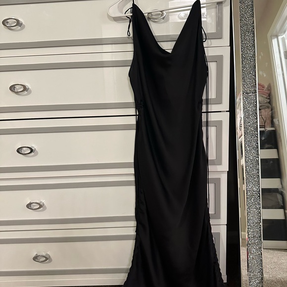 Orseund Iris Drawstring Dress - Picture 8 of 12